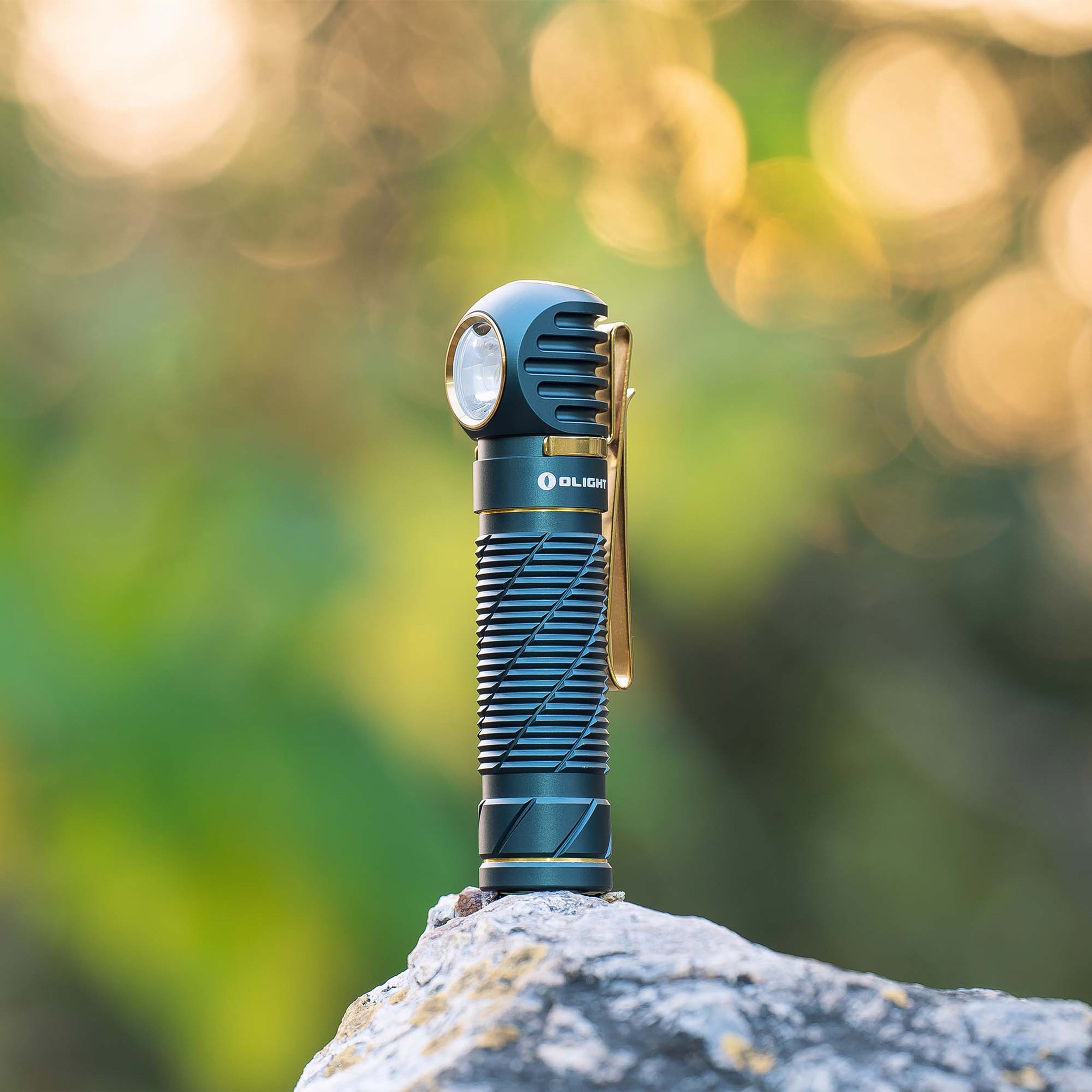 Olight - Perun 2 Cool White Kit Dream Blue - Stirn- und Winkeltaschenlampe mit Stirnband - 2500 Lumen