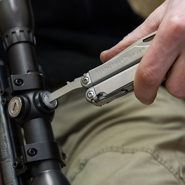Leatherman - Wave Plus Multitool mit Holster