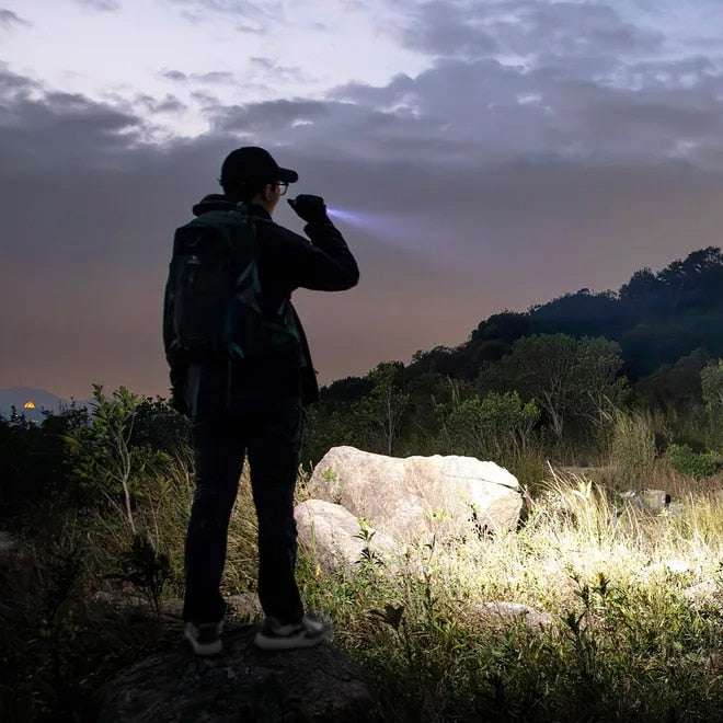 Olight - Warrior Ultra Stealth Greytak - Taktische Taschenlampe - 2500 Lumen