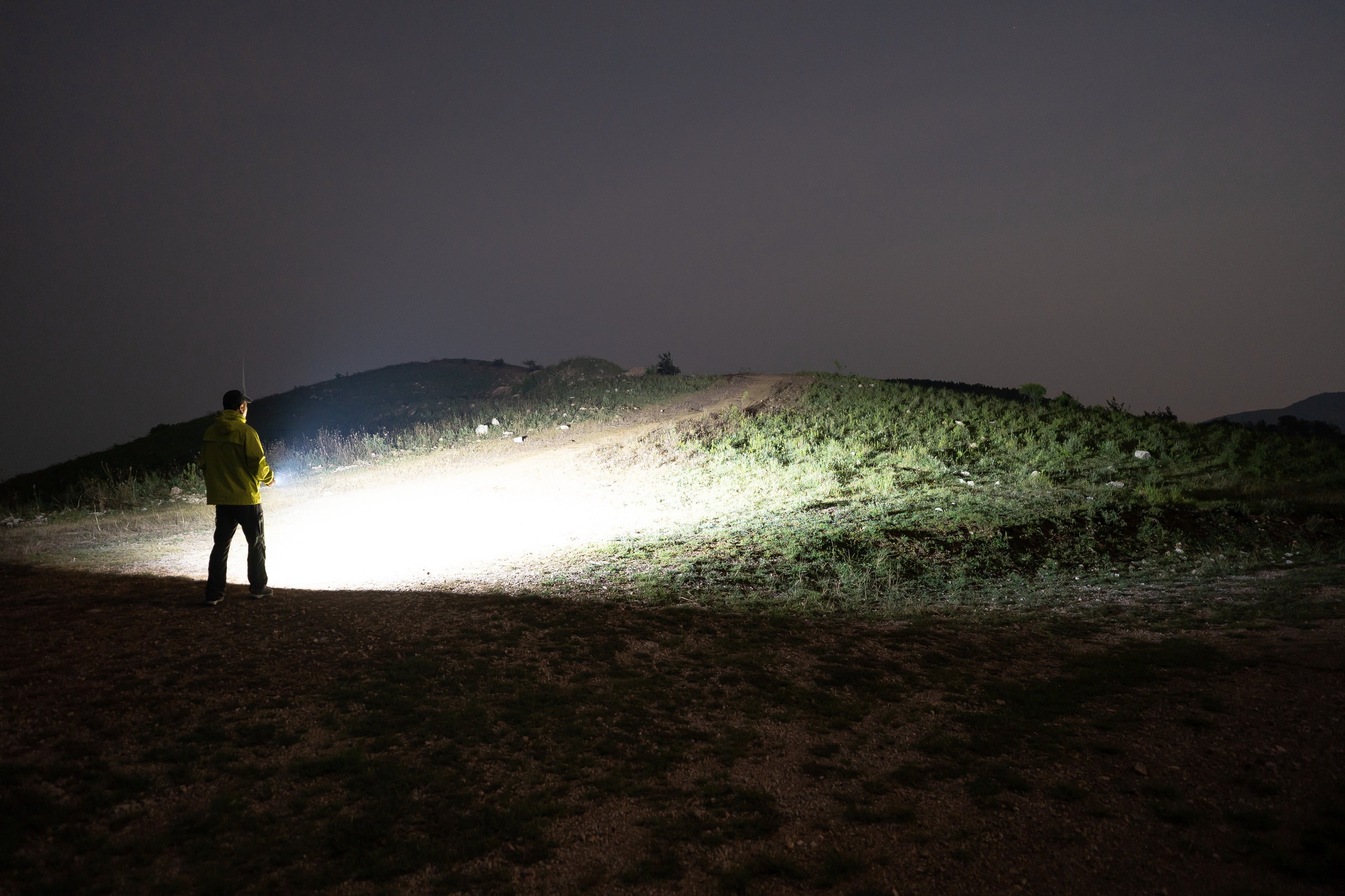 Olight - ArkPro Class 1 Cool White Phantom Squadron Taschenlampe - 1500 Lumen