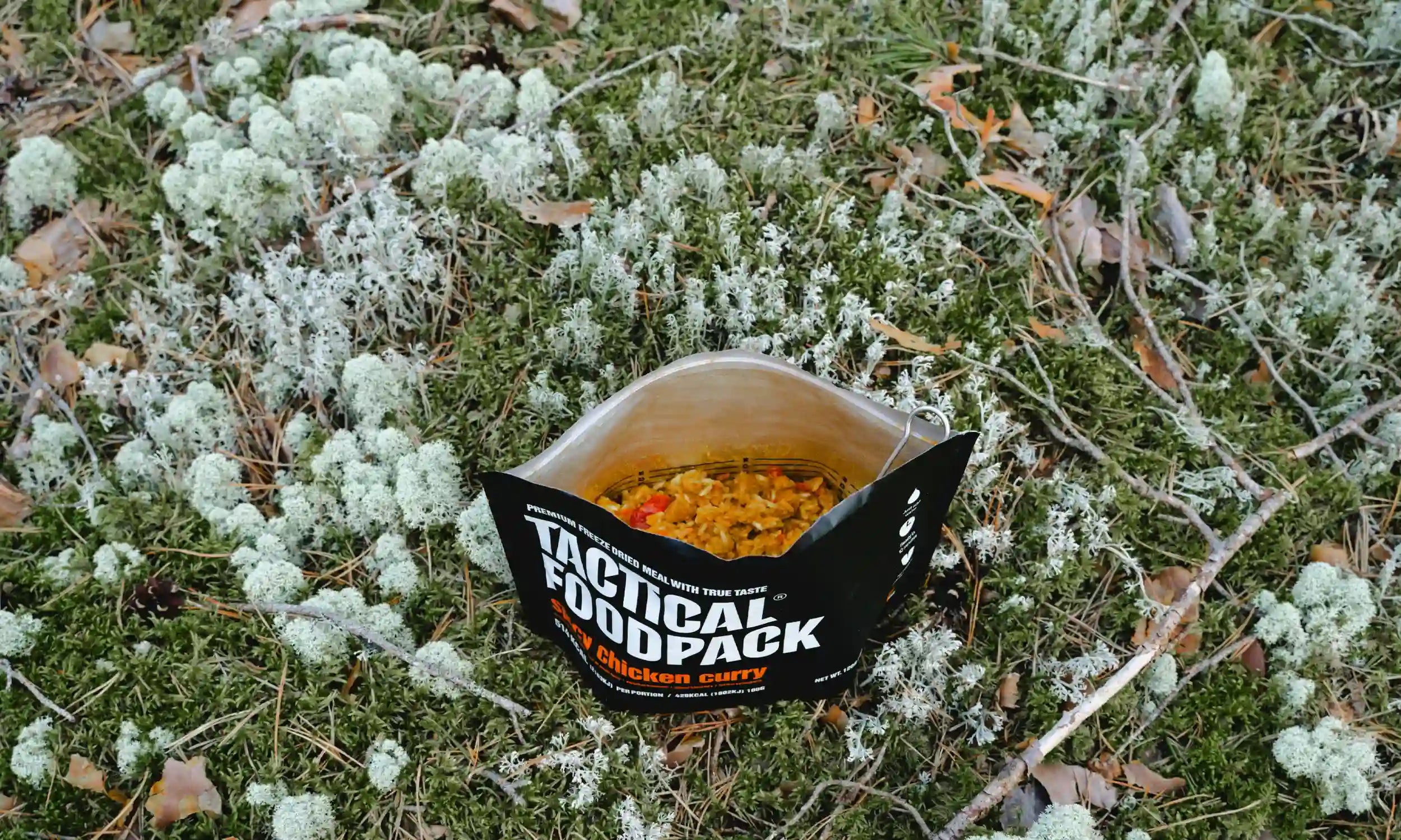 Tactical Foodpack Scharfes Hühnchen-Curry – 33 g Protein, gefriergetrocknet, 8 Jahre haltbar 20x