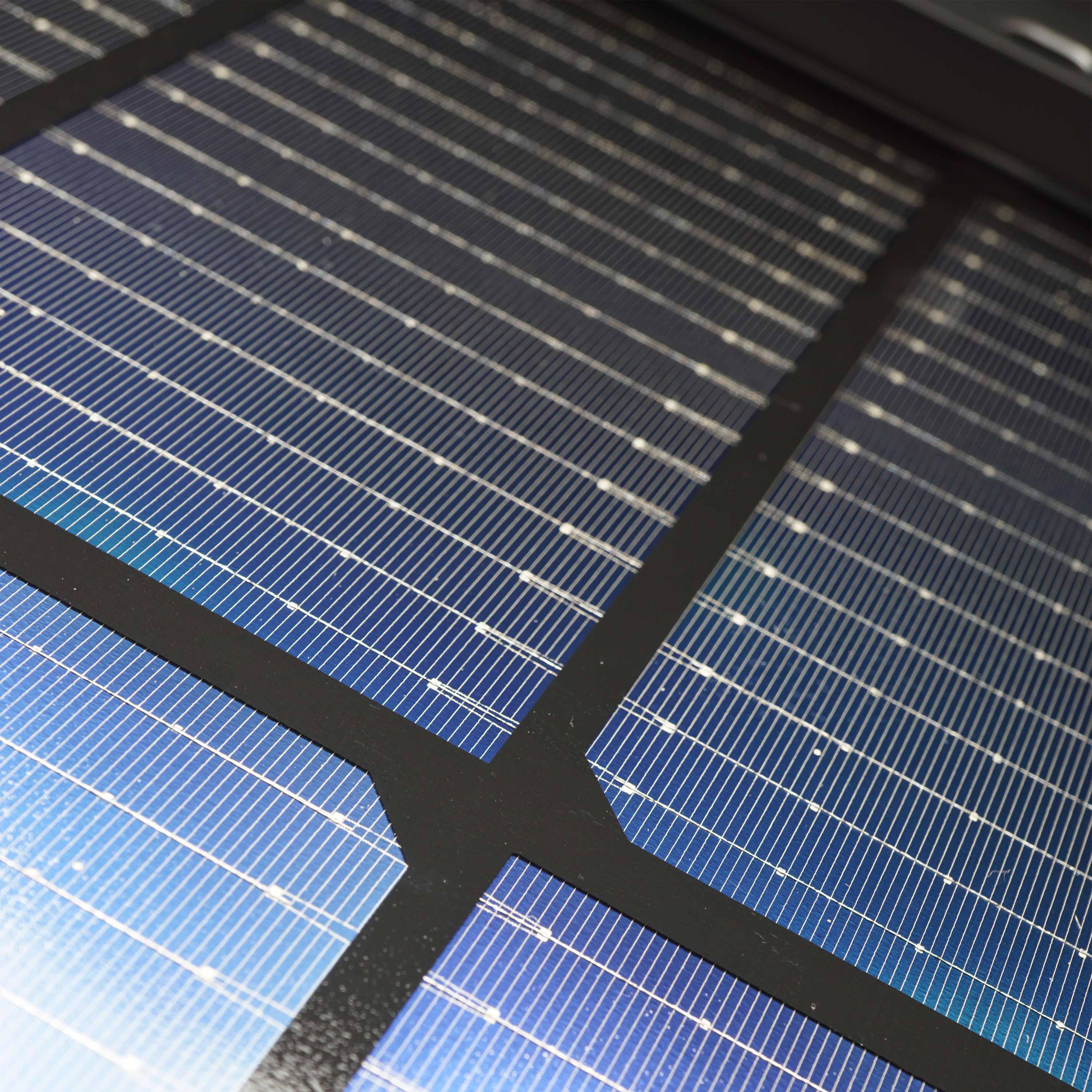 DAH Solar Frame Black und bifacial 430W